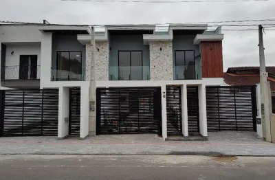 Sobrado geminado com 3 suítes em joinville - sc por r$ 795.000,00.