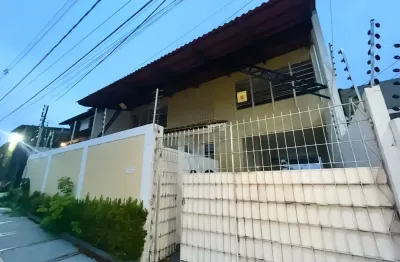 Casa com 3 quartos à venda na Rua Curitiba, 16, Nossa Senhora das Graças, Manaus