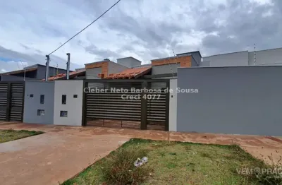 2 dormitórios sendo uma suíte vias rápidas até o centro