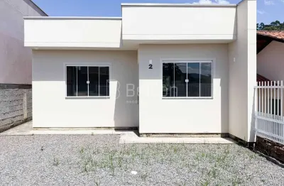 Casa com 2 quartos à venda no Araponguinhas, Timbó 