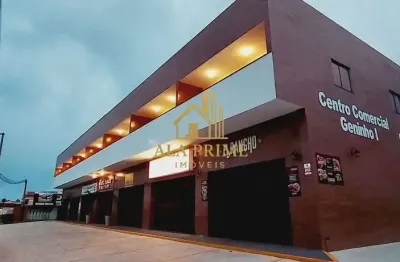 Ponto comercial com 1 sala para alugar na Rua Maria Regina Cantarino Gomes Dos Santos, número 14, Nova São Pedro, São Pedro da Aldeia