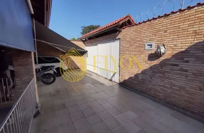 Casa com 3 quartos à venda no Jardim Rony, Guaratinguetá 
