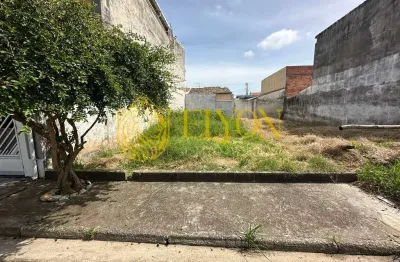 Terreno à venda na Rua Maria de Lourdes Carvalho, Jardim Esperança, Guaratinguetá
