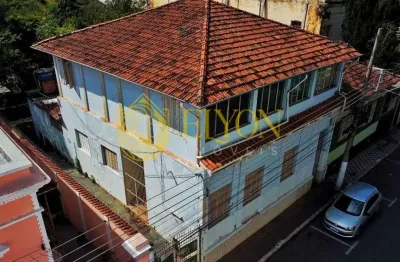Casa com 5 quartos para alugar no Centro, Guaratinguetá 