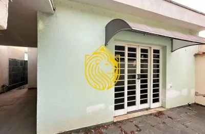 Casa com 3 quartos à venda na Vila Santa Rita, Guaratinguetá 