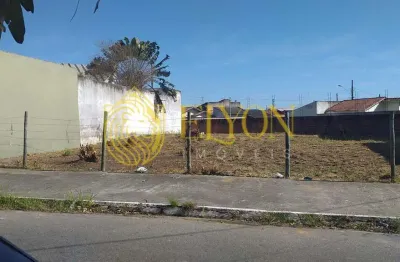 Vendo dois terrenos medindo 10x25, bem localizado, village santana, guaratinguetá sp.