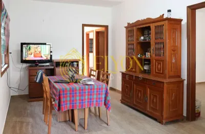 Casa com 3 quartos à venda no Jardim Rony, Guaratinguetá 