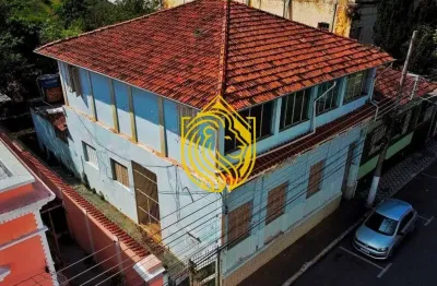 Casa com 5 quartos para alugar no Centro, Guaratinguetá 