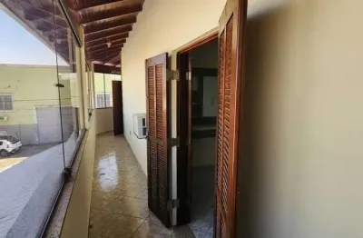 Casa com 4 quartos à venda na Vila Jacobelli, Guaratinguetá 