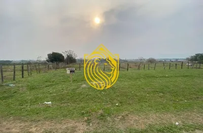 Chácara / sítio à venda no Jardim Esplanada, Guaratinguetá 