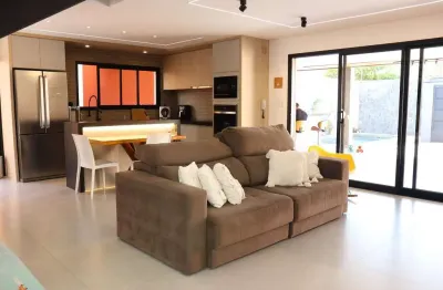 Casa com 3 quartos à venda no Parque das Alamedas, Guaratinguetá 