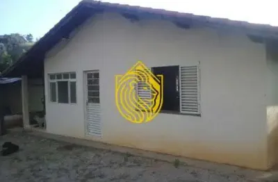 Chácara / sítio com 2 quartos à venda no Centro, Natividade da Serra 