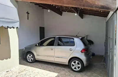 Casa com 2 quartos à venda na Vila dos Comerciários II, Guaratinguetá 