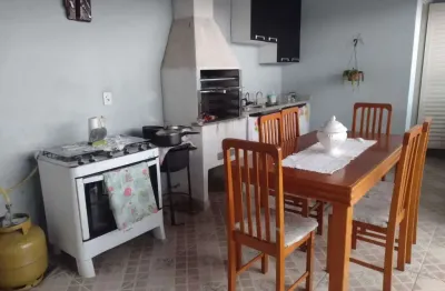 Casa com 3 quartos à venda no Jardim Aeroporto, Guaratinguetá 