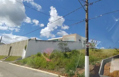 Chácara / sítio à venda no Village Mantiqueira, Guaratinguetá 