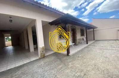 Casa com 3 quartos à venda na Vila Santa Rita, Guaratinguetá 