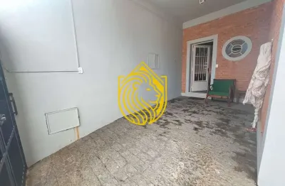 Casa com 6 quartos para alugar no Centro, Guaratinguetá 