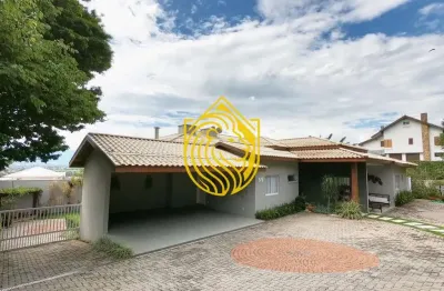 Casa com 4 quartos à venda no Jardim Panorama, Guaratinguetá 