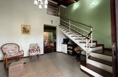 Casa alto padrão em vila comendador rodrigues alves, guaratinguetá/sp