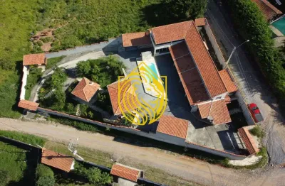 Chácara / sítio com 3 quartos à venda em Chácaras Piagui, Guaratinguetá 