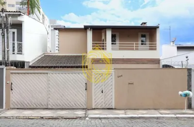 Casa 4 dorms, 2 suítes para alugar na vila paraíba, guaratinguetá
