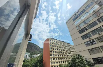 Excelente oportunidade em copacabana apartamento espaçoso e iluminado