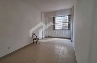Apartamstudio no posto 6  a poucos passos da praia de copacabanaento