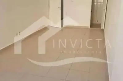 Sala comercial perfeita no coração de copacabana . quadra da praia