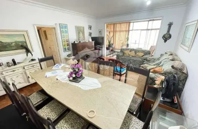 Maravilhoso apartamento de três quartos com suíte e varanda!