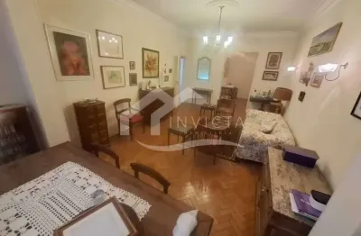 Maravilhoso três quartos super silencioso com vista livre!!!!