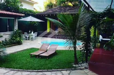 Maravilhosa mansao com 7 quartos e vista para o cristo redentor!!!