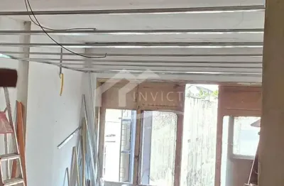 Belíssimo apartamento ideal para aluguel de temporada, pé na areia, total reformado!