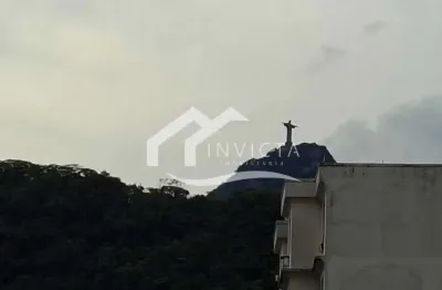 Excelente 2 quartos com varanda, dependencia completa, ao lado do metrô siqueira campos e com vista cristo!!!