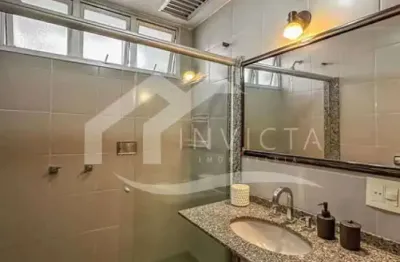 Vista espetacular para o cristo . 2 quartos com suíte, varanda e vaga em botafogo