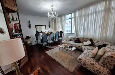 Maravilhoso apartamento três quartos com dependência completa e vaga na escritura!!!