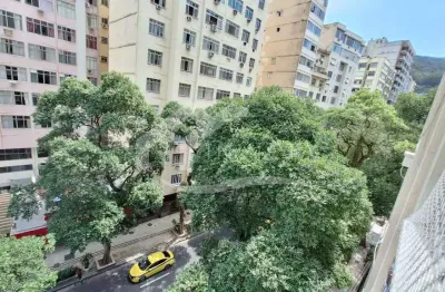Belíssimo apartamento de 3 quartos em rua nobre de copacabana com vaga na escritura