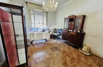 Descubra a elegância e o conforto: seu refúgio perfeito de 3 quartos