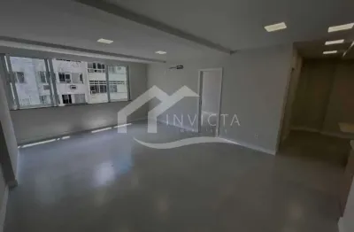 Lindo 3 quartos todo reformado com vista pro cristo em laranjeiras!!!