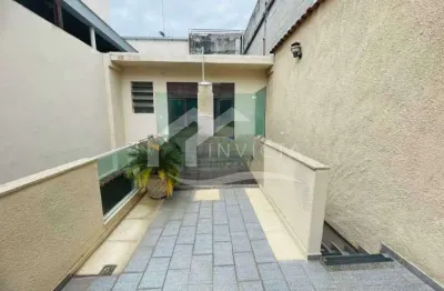 Casa Duplex Encantadora com Terraço e Segunda Casa - Oportunidade Única em Botafogo