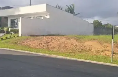 Terreno à venda no Campo Pequeno, Colombo 