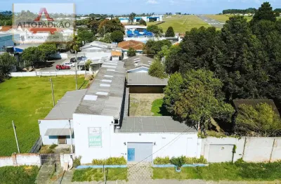 Casa comercial com 12 salas para alugar no Bacacheri, Curitiba 