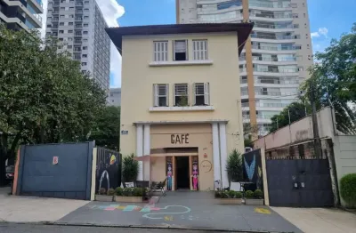 Casa comercial para alugar na Rua Doutor Costa Júnior, 390, Água Branca, São Paulo