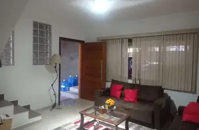 Casa com 3 dormitórios à venda, 200 m² por R$ 750.000,00 - Jandira - Jandira/SP
