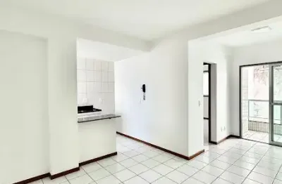 Apartamento quarto e sala, vaga coberta, elevador em jardim da penha, vitória, es