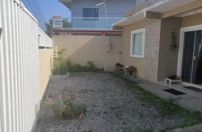 Ótima casa a 100 metros do mar para 6 pessoas , próximo ao show de matinhos