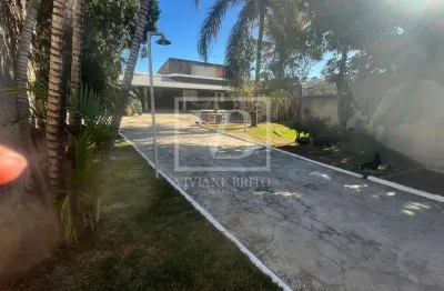 Casa à venda no bom retiro, 3 qtos  1 suíte   closet , 2 banheiros, área gourmet e linda área verde