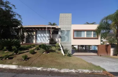 Casa em condomínio fechado com 4 quartos para alugar no Residencial Montserrat, Betim 