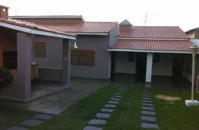 Casa para venda em itapetininga, jardim fogaça, 3 dormitórios, 1 suíte, 2 banheiros, 2 vagas
