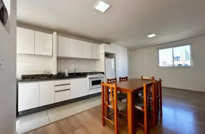 Apê 3 Quartos no Centro: Semi-mobiliado e ao lado do Mercado Polo