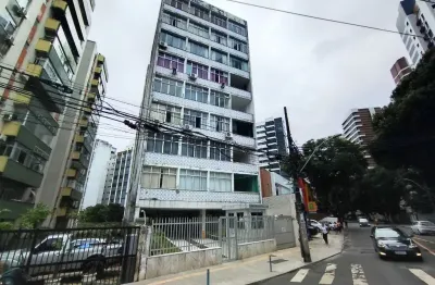 Apartamento 3/4, vaga de garagem, andar alto no bairro da graça